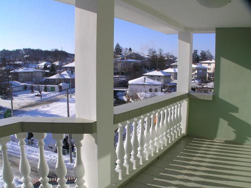 Karadzhovy Guest House in Kalofer