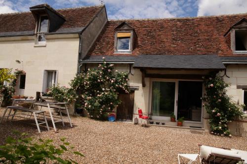 Une Maison, Un Jardin