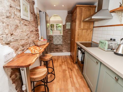 Old Pump Cottage in Wilton