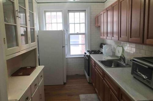 Cozy 2 bedroom apartment in Queens