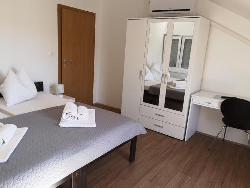 Dva Dukata – Biograd na Moru, VA