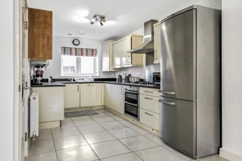 Pink Sapphire Double Room With En-suite & Wifi - Derby