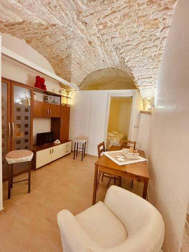 Zia Paoletta in Martina Franca
