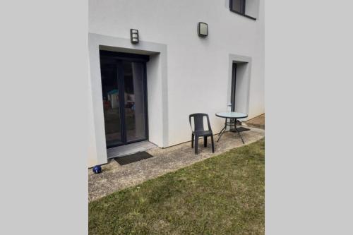 appartement en rez-de-chaussée de villa