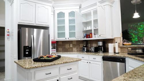 Cedar Creek Ranch-Pool, Lrg Grp, Minutes from Lake in Mesquite (TX)