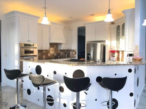 Cedar Creek Ranch-Pool, Lrg Grp, Minutes from Lake in Mesquite (TX)