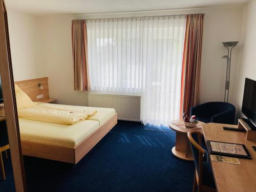 1 queen bed
