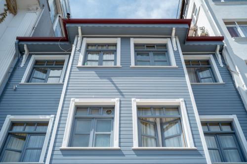 Cheers Vintage - Hostel Room Type - Deluxe Double Room with Sea View