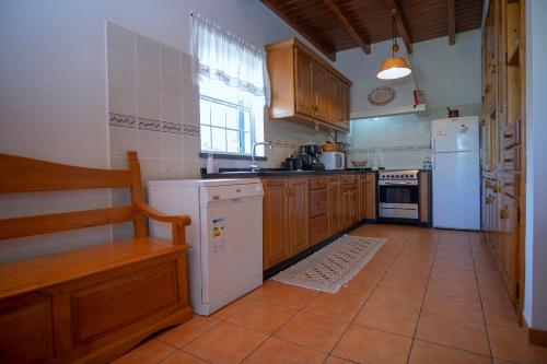 Casa da Baía (Casa da Baia) in Файа Хорта