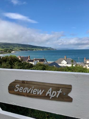Ballygally Seaview and Garden Hideaway in 巴里加里