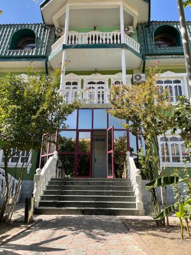 B&B Douchanbé - Hello Dushanbe Guest House - Bed and Breakfast Douchanbé