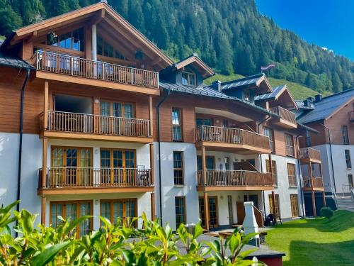 Schoenblick Mountain Resort - by SMR Rauris Apartments - Inc Spa close to Gondola in Rauris, Österreich