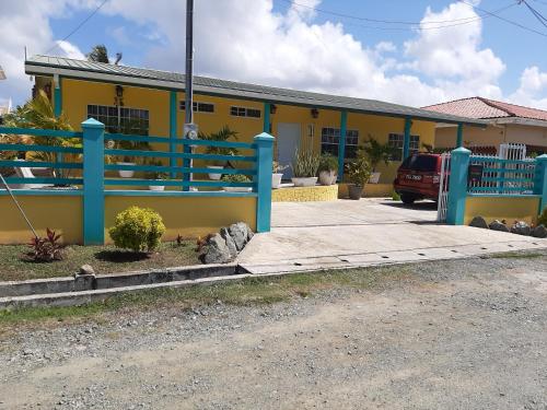 B&B Lowlands - CC Best Villas Tobago - Bed and Breakfast Lowlands