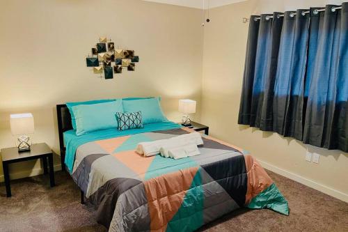 Woodlands House - FREE Parking & Fast WiFi - 3 Bed. 1,5 Bath in The Woodlands, USA