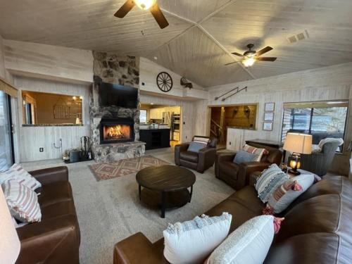 The Perch at Panguitch Lake - image 12