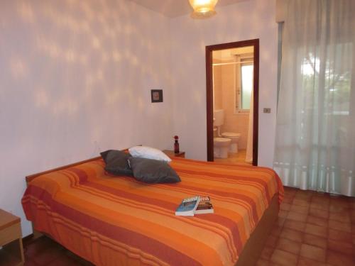 2 bedrooms, 4 beds