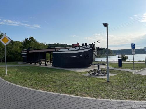 "Elbparadies" Ferienhaus am Niegripper See mit Pool