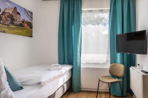 1 twin bed