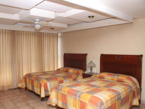Hotel Plaza Tarasca