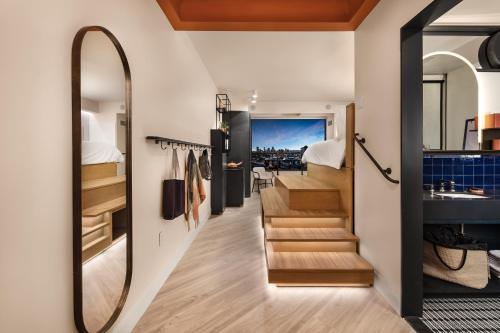 Catbird Hotel