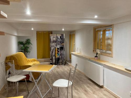 Cottage de Noelle near Palais des Sports de Beaublanc