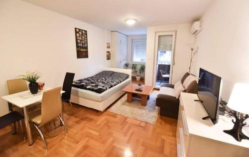 . Apartman Garden