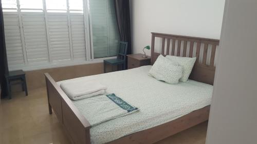 Room near Sheba Medical Center, and Bar Ilan, and TLV Airport