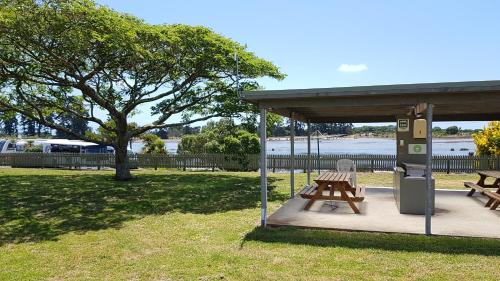 Tahuna Beach Holiday Park 