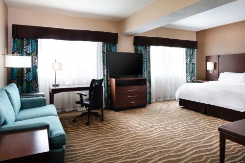 Holiday Inn Hotel & Suites Overland Park-West, an IHG Hotel