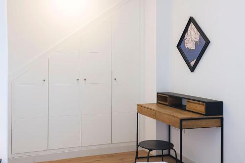 Two-Bedroom Apartment image 7