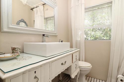 Three Oaks – Cape Town, TX