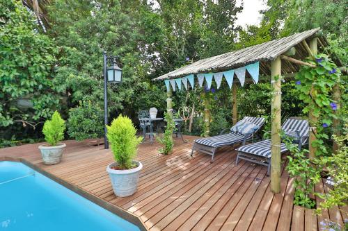 Three Oaks – Cape Town, TX