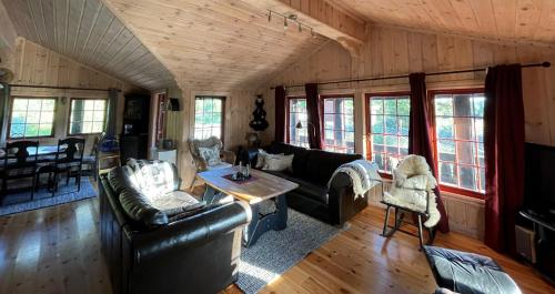 Sundebu, Spacious 5-Bedroom mountain cabin near Ski and Hiking in Rauland