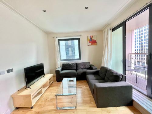 Horizon Canary Wharf Apartments - image 2