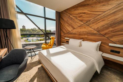 room detail thumbnail 0