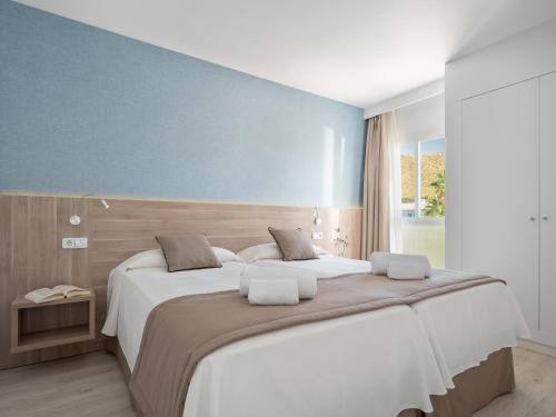 Puerto Azul Suite Hotel - image 6