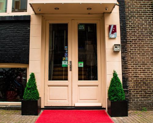 Amsterdam Downtown Hotel - image 3