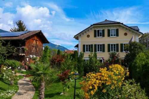 Ferienwohnung Waltensburg, Unterkunft in Waltensburg