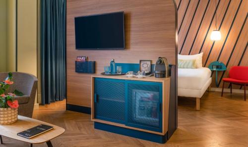 Double Room with Lounge image 2