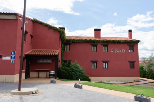 Hotel El Rondón, Cebreros bei Piedralaves