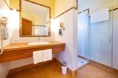 Golf & Therme Sonnenpension Frühstückshotel Burgauberg Stegersbach - image 14