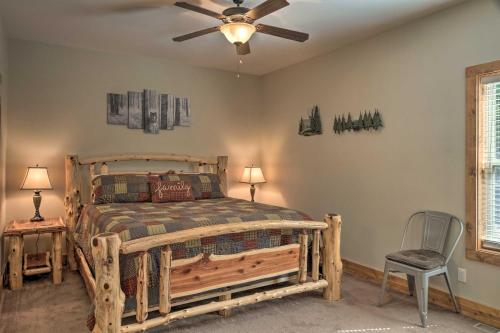 Branson West Cabin with Pool Access and Golfing