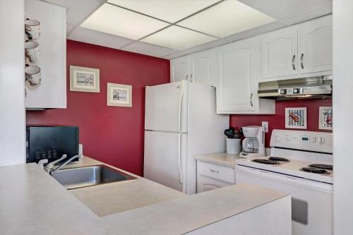 Love Me 1037 Apartment
