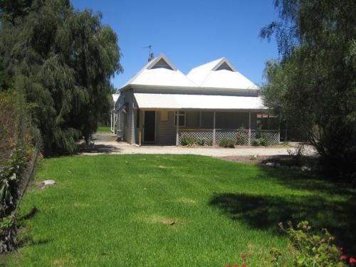 . Showgrounds Cottage Naracoorte