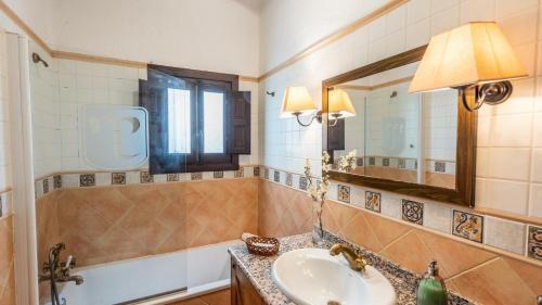 Casa Esmeralda Malaga - image 8