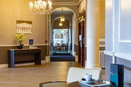 Előcsarnok, The Burlington Hotel in Eastbourne
