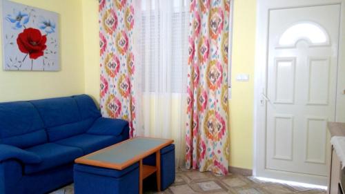 2 bedrooms appartement with shared pool furnished terrace and wifi at Elche 6 km away from the beach in Daimés