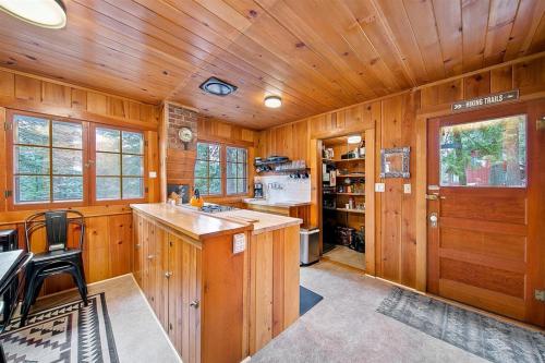 Knotty Pine Cabin, Joseph (foto 9)