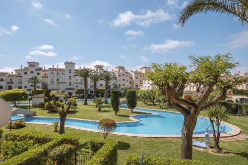Apartment with Pool View  image 10