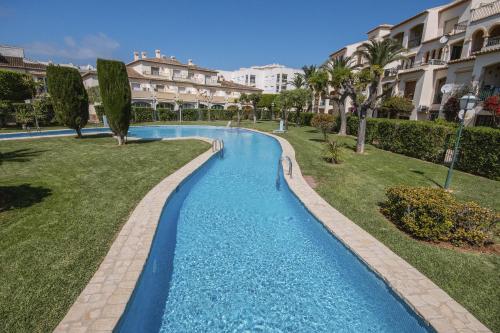 Avalon - image 5